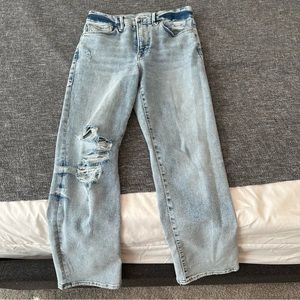 Good American light wash straight leg ankle length jeans, size 28/6